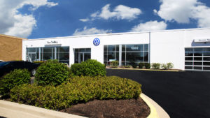 Fox Valley VW Schaumburg IL exterior