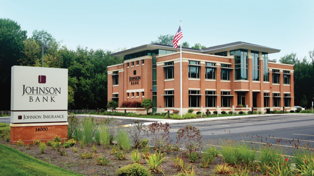 Johnson Bank Brookfield exterior